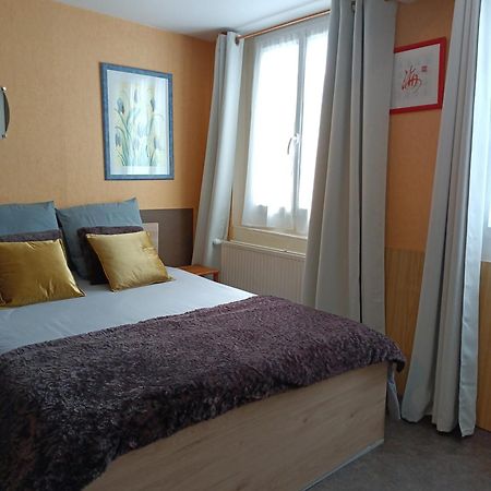 Chambre Dans Le Centre Historique Pont-Audemer Exterior foto